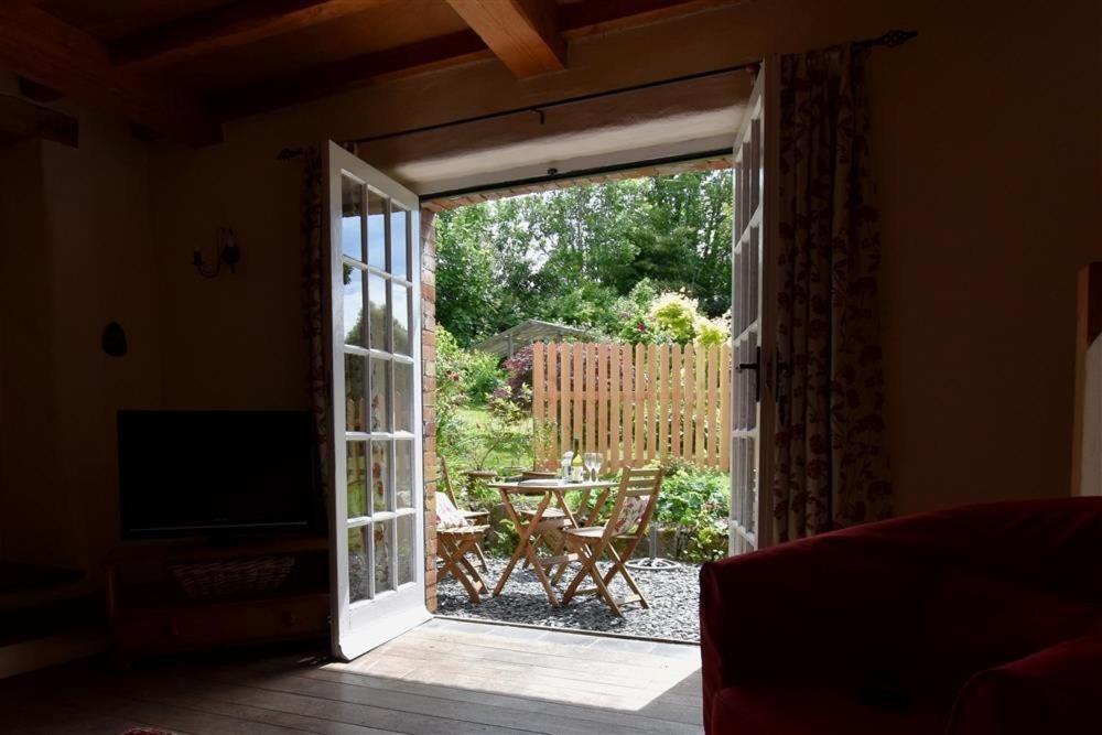 Cwmbrandy Cottage Фишгард Экстерьер фото